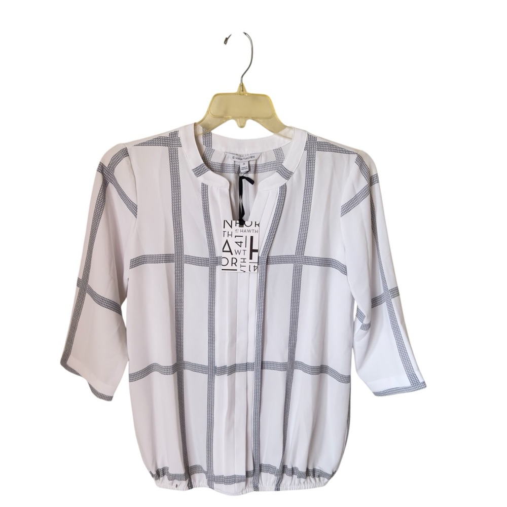 41 Hawthorn Small Juanis V Neck 3/4 Sleeve  Windowpane Blouse Minimalist